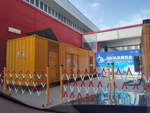 新兴发电车出租-发电机无电压或电压太低怎么办？